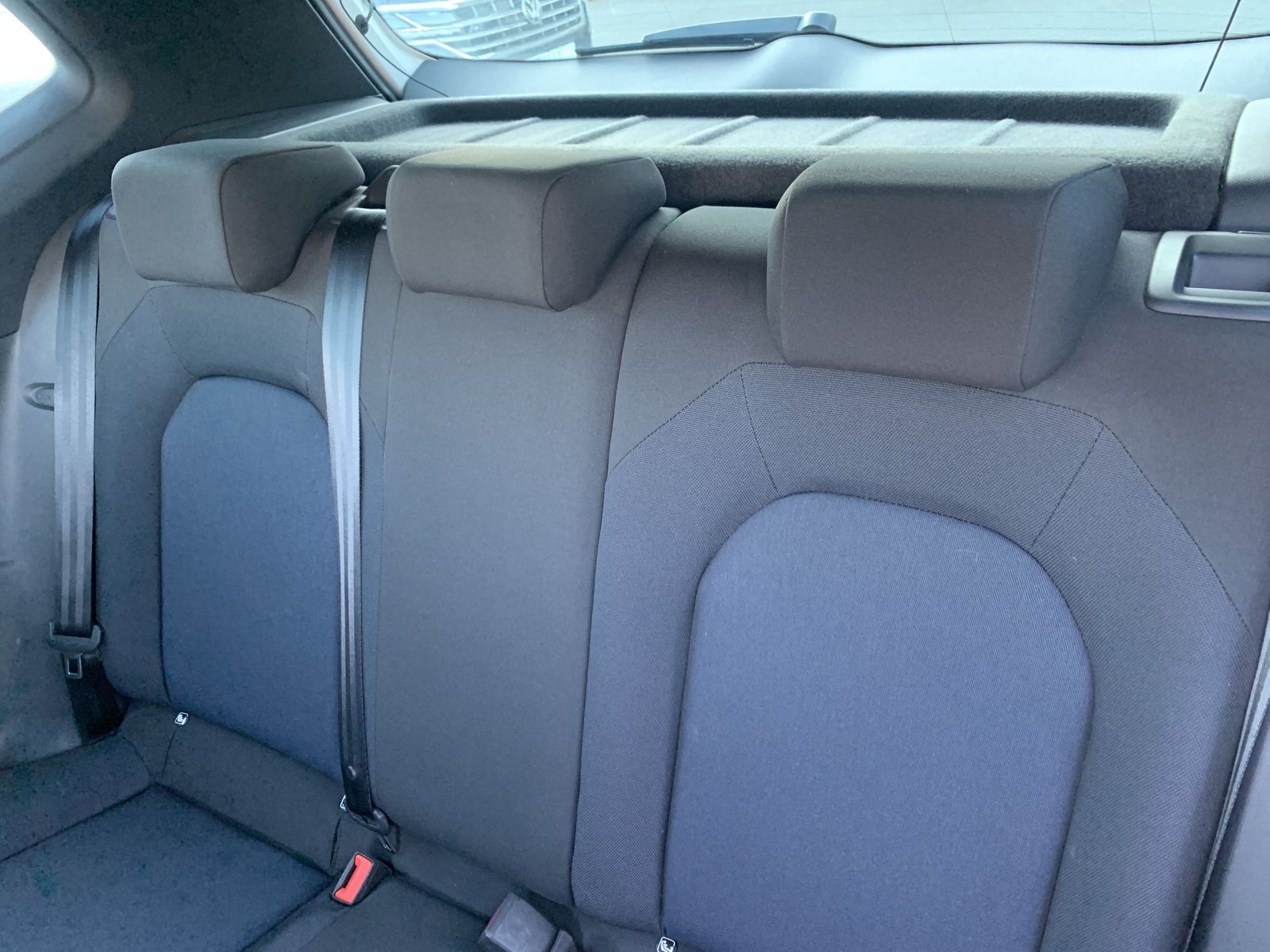 Fahrzeugabbildung SEAT Arona 1.5 TSI*FR*Beats*LED*AHK*Cam*ACC*