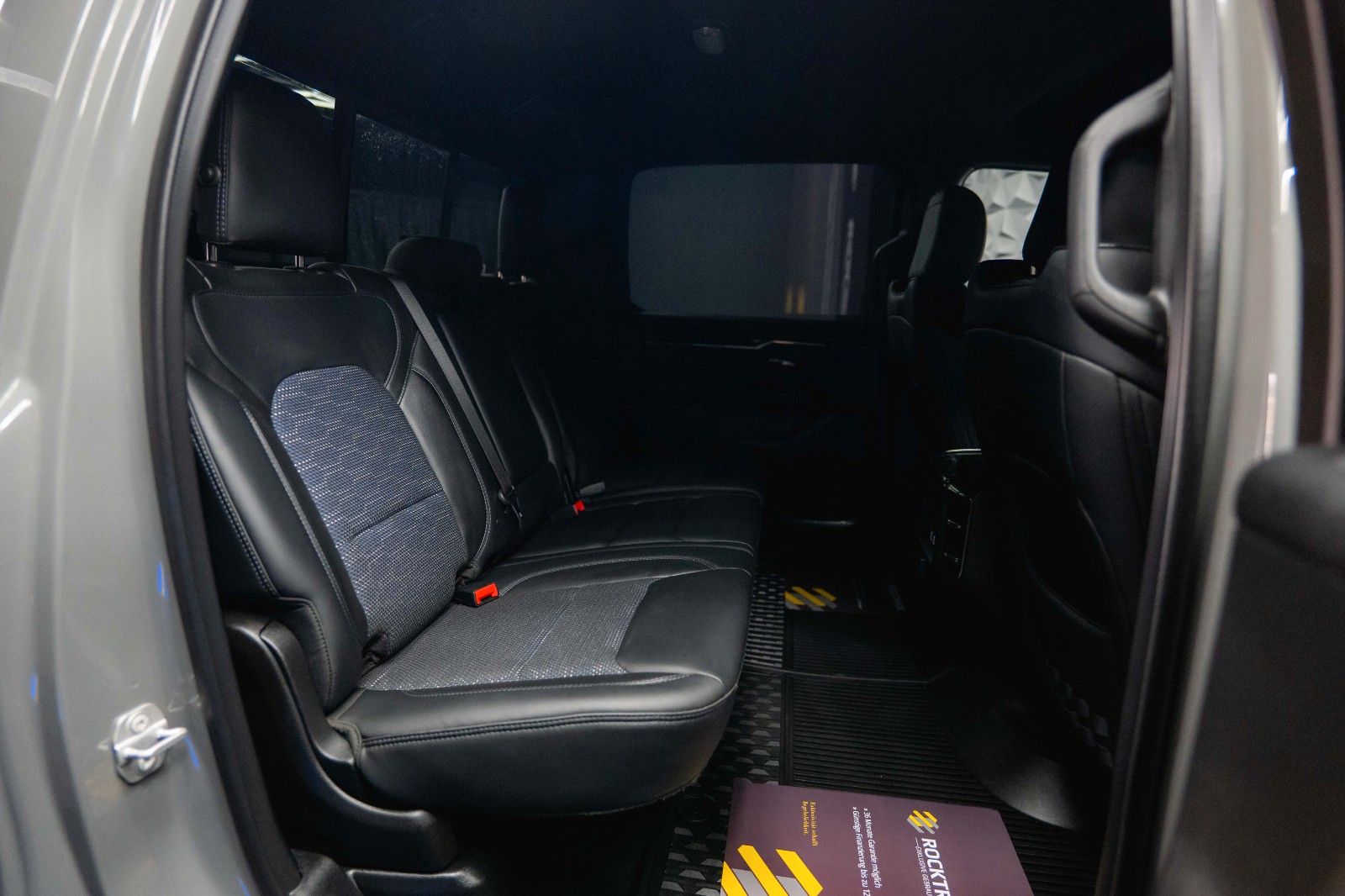 Fahrzeugabbildung Dodge RAM 5.7 V8 HEMI 4x4 Built to Serve LONG AxleLock