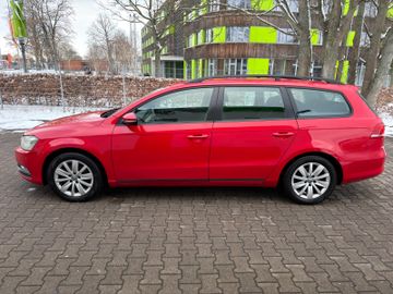 Volkswagen Passat Variant - 2