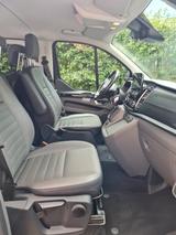 Ford Transit Tourneo Custom L2H1; Familientransporter - Ford Transit mit Diesel-Antrieb: Standheizung, Kombi, Klimaanlage