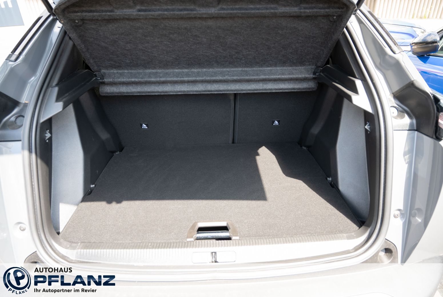 Peugeot 2008 - Bild 12