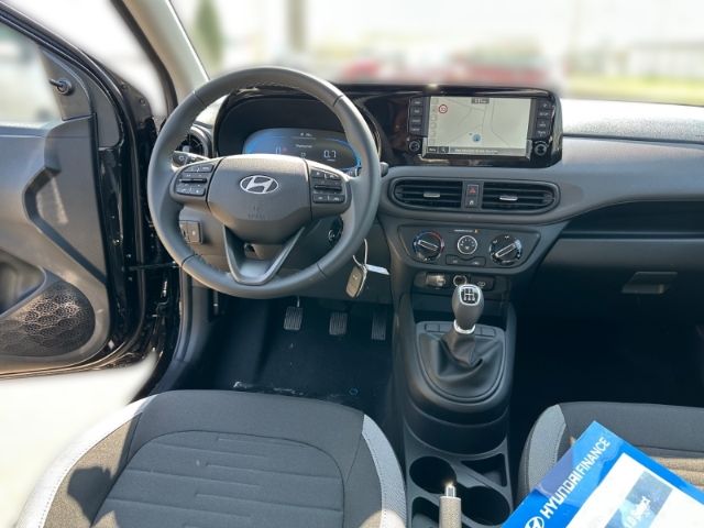 Fahrzeugabbildung Hyundai i10 FL (MY25) 1.0 Select Navi Kamera Einparkhilf