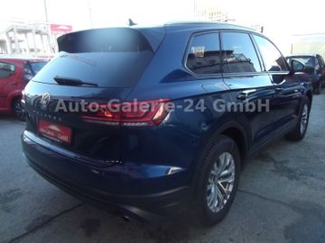 Volkswagen Touareg - 7