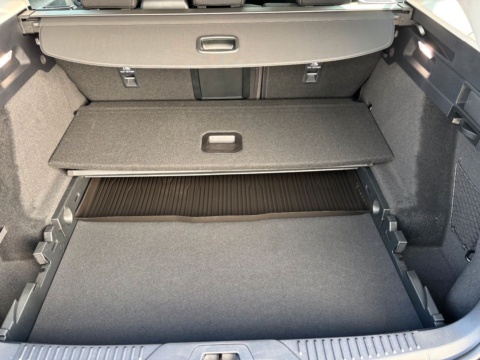 Fahrzeugabbildung Ford Focus Turnier Titanium X