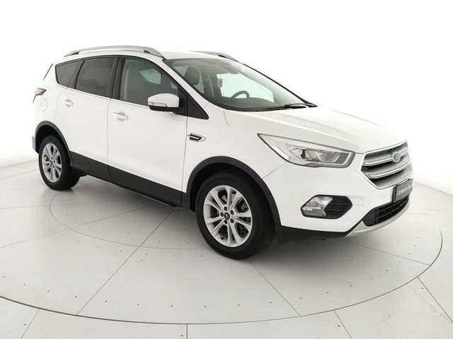 Ford Kuga 1.5 TDCI 120 CV S&S 2WD Powershift Tit