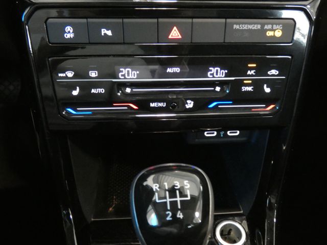 T-Cross 1.0 TSI Life NAVI KAMERA TRAVEL APP LED