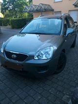 Kia Carens - Kia Carens aus 2012