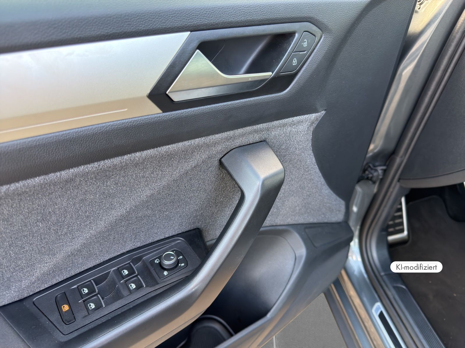 Volkswagen T-Roc - Bild 14