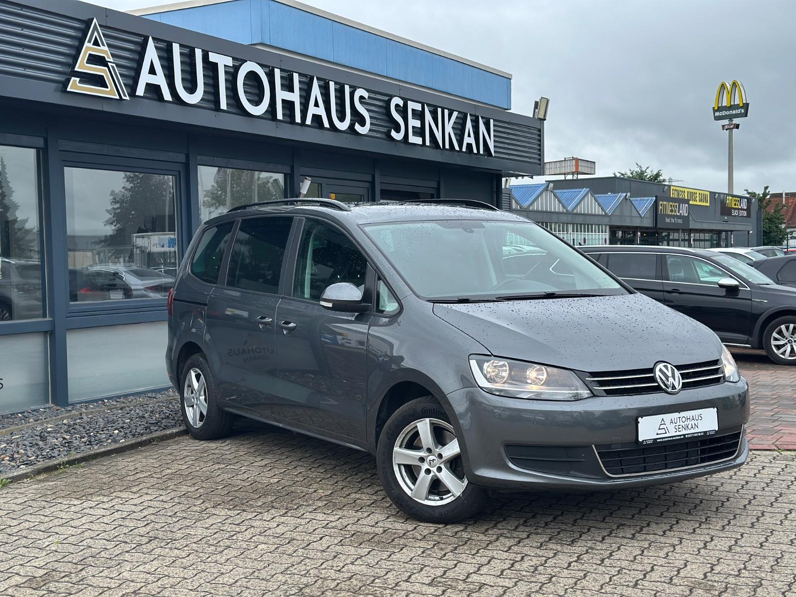 Volkswagen Sharan 2.0 TDI DSG*7-SITZER*PANO*NAVI*R-CAM*