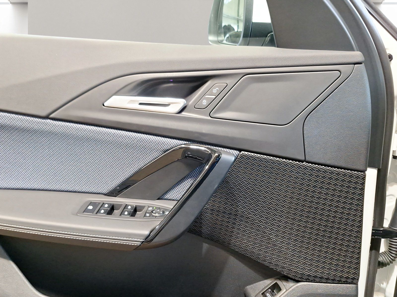 BMW X1 xDrive20d AHK Kamera Sportsitze LED Alarm foto 16