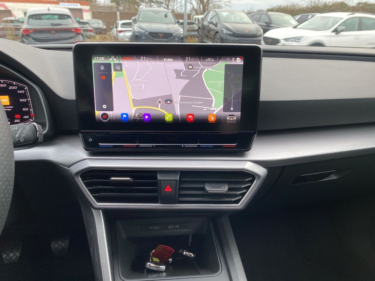 Fahrzeugabbildung SEAT Leon Seat FR Plus 1.5 TSI*NAVI*SHZ*PDC*Full-Link