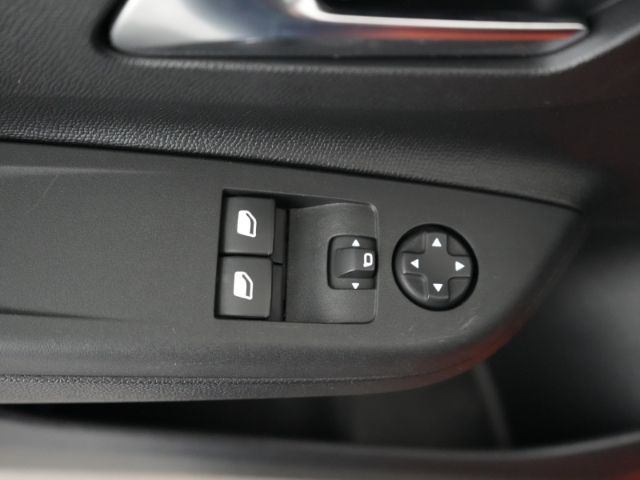Corsa-e F EDITION 50kWH AT+KEYLESS+KLIMAAUTOMATI
