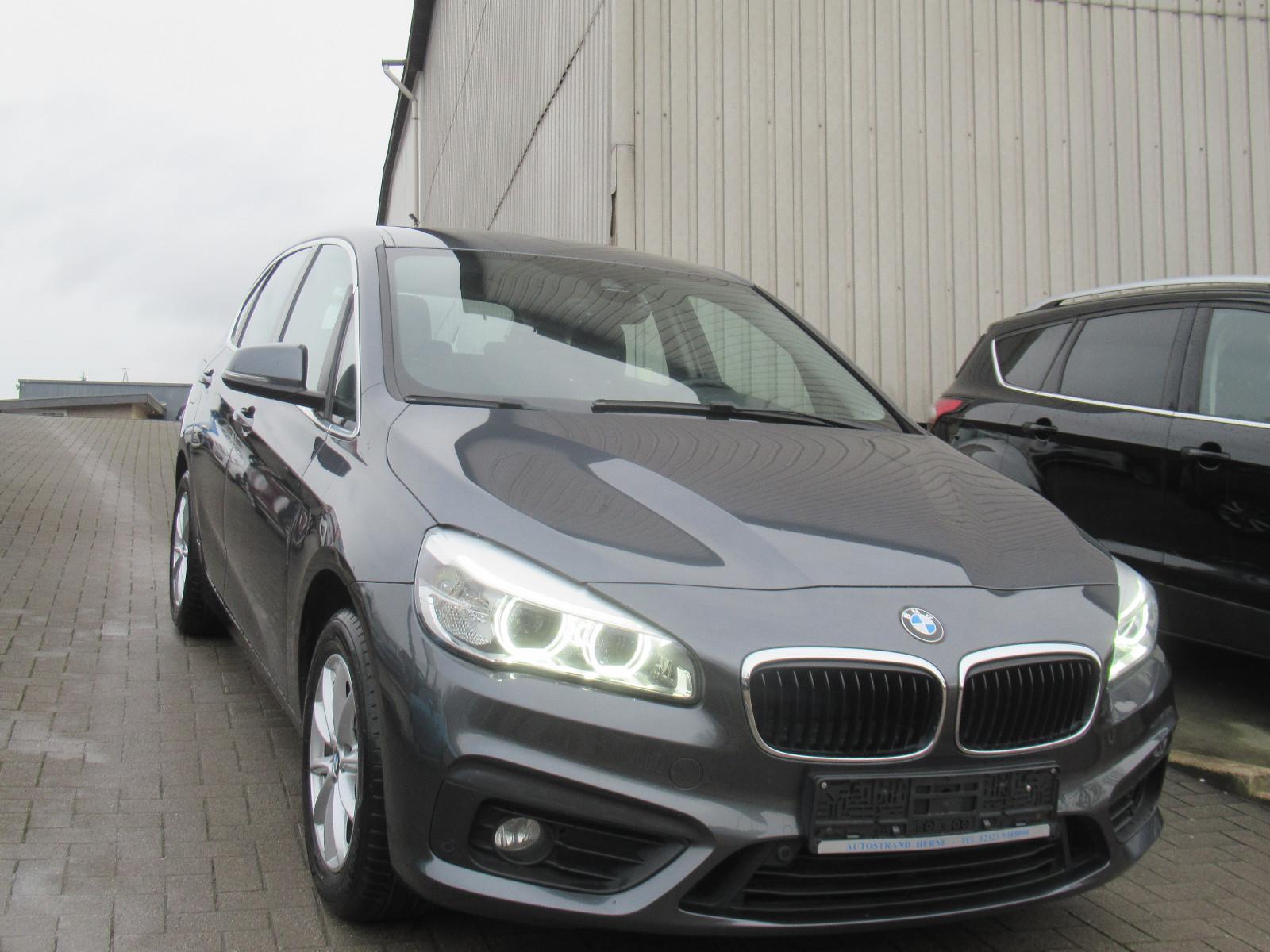 BMW 220 Active Tourer Advantage-NAVI-LED-AHK-1.HAND