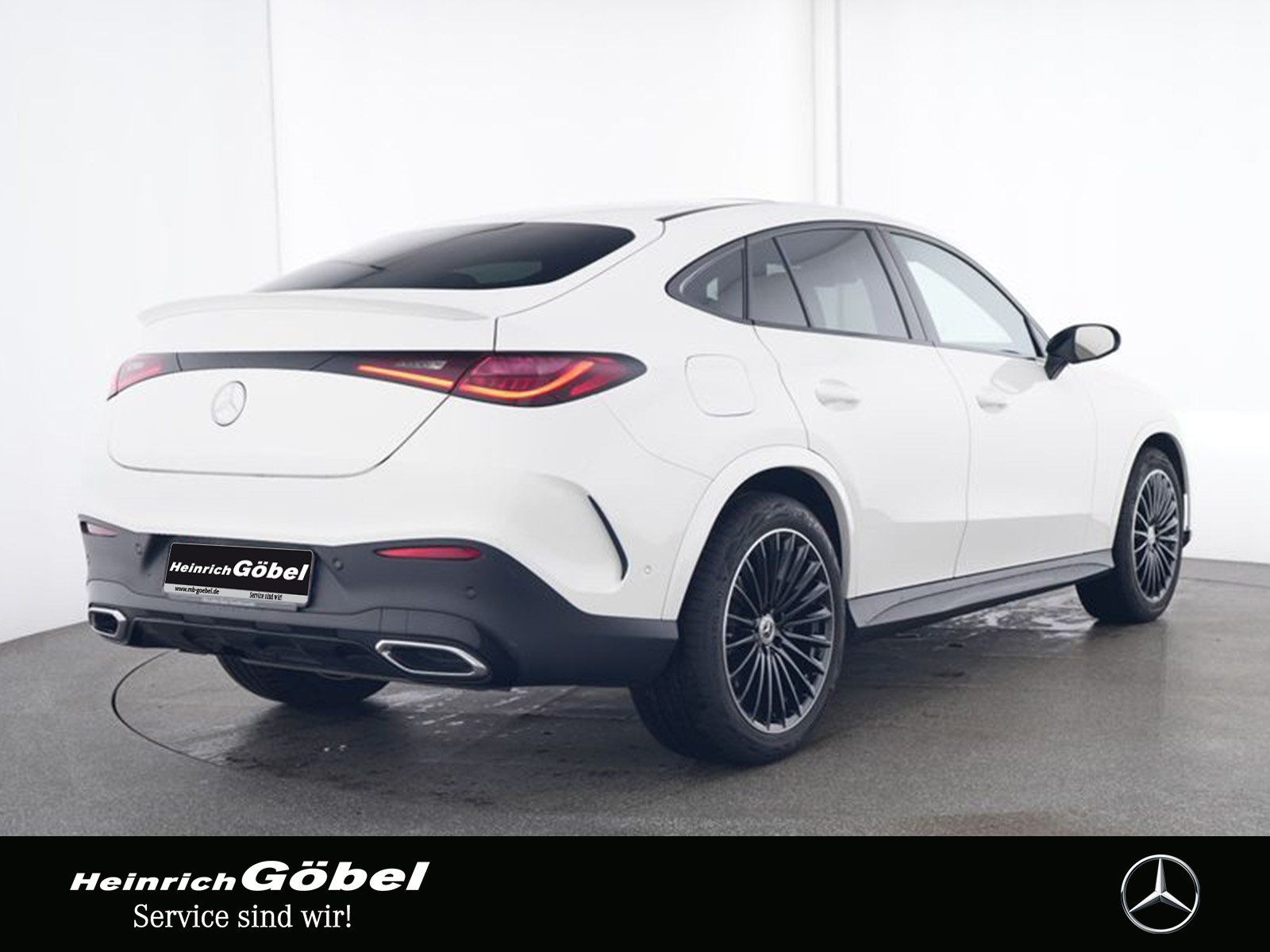 Fahrzeugabbildung Mercedes-Benz GLC 300 4M AMG+PANO+AHK+NIGHT+MEMORY+CARPLAY