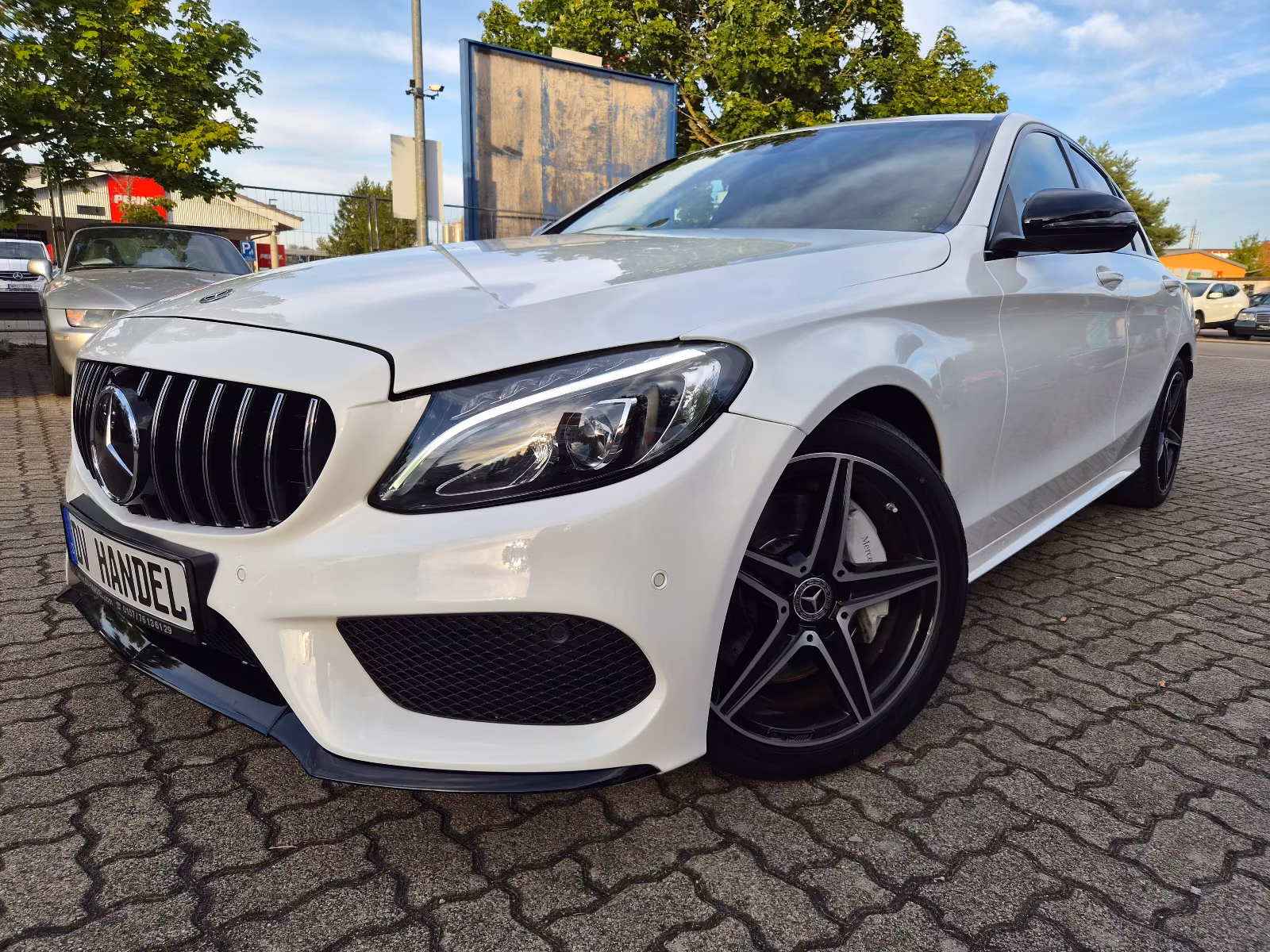 Mercedes-Benz C 300  Limousine AMG Line   *LED/Leder/Navi/PDC*