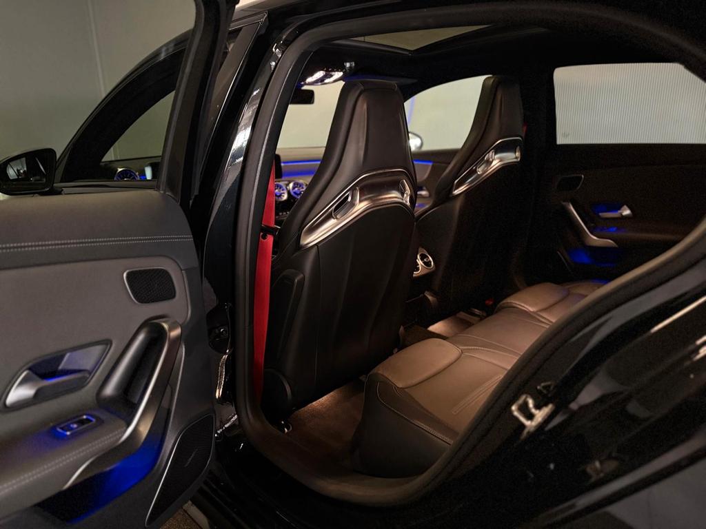 Mercedes-Benz A 45 AMG