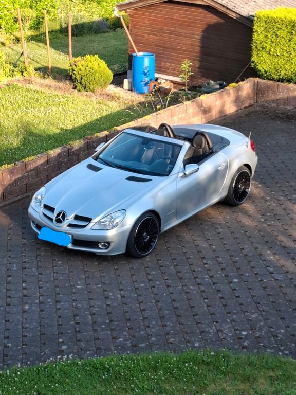 Mercedes-Benz SLK 200