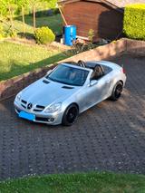 Mercedes-Benz SLK 200 KOMPRESSOR 2LOOK Edition 2LOOK Edition - Mercedes-Benz SLK 200 aus 2009: Kompressor