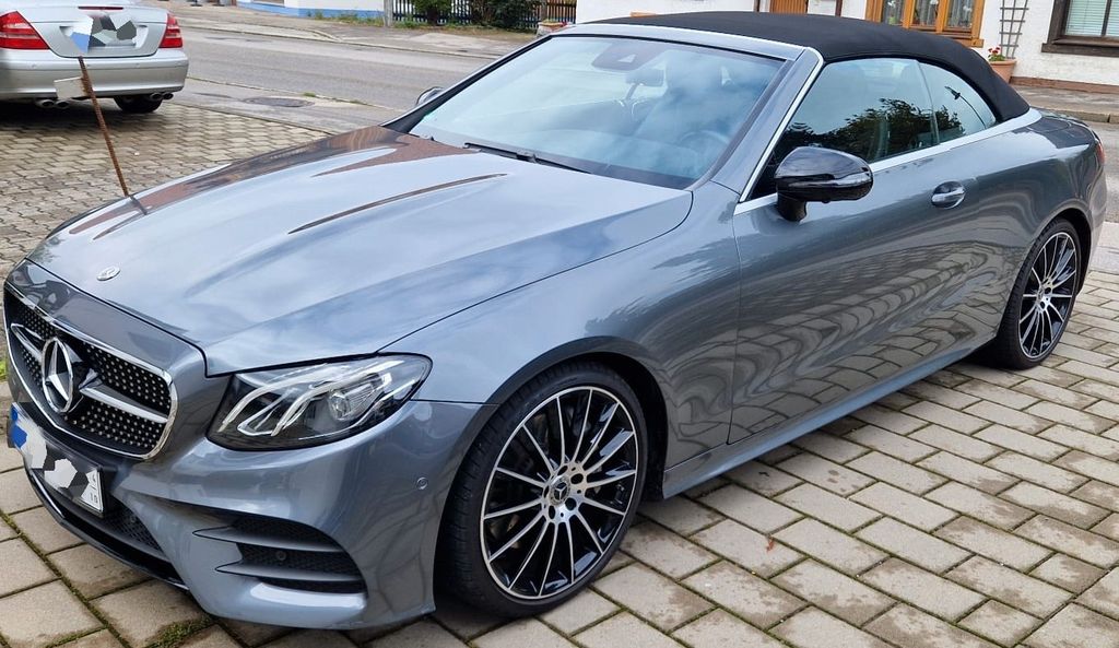Mercedes-Benz E 300
