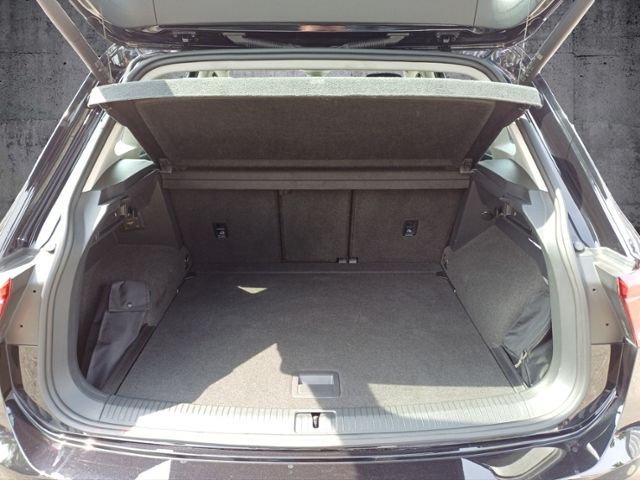Tiguan 2.0 TSI Elegance 4Motion DSG/ACC/AHK/LED/