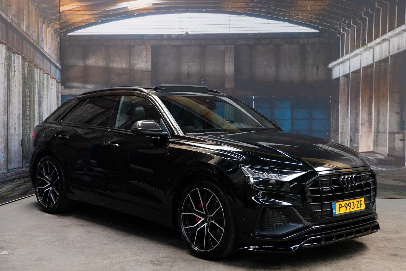 Audi Q8 50 TDI quattro Competition Plus *Carbon Pack*