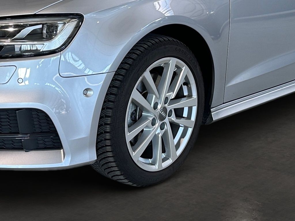 Fahrzeugabbildung Audi A3 Sportback 40 TFSI quattro sport (E6d-T) ACC