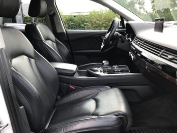 Audi Q7 - 7