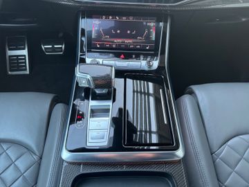 Audi Q7 - 12