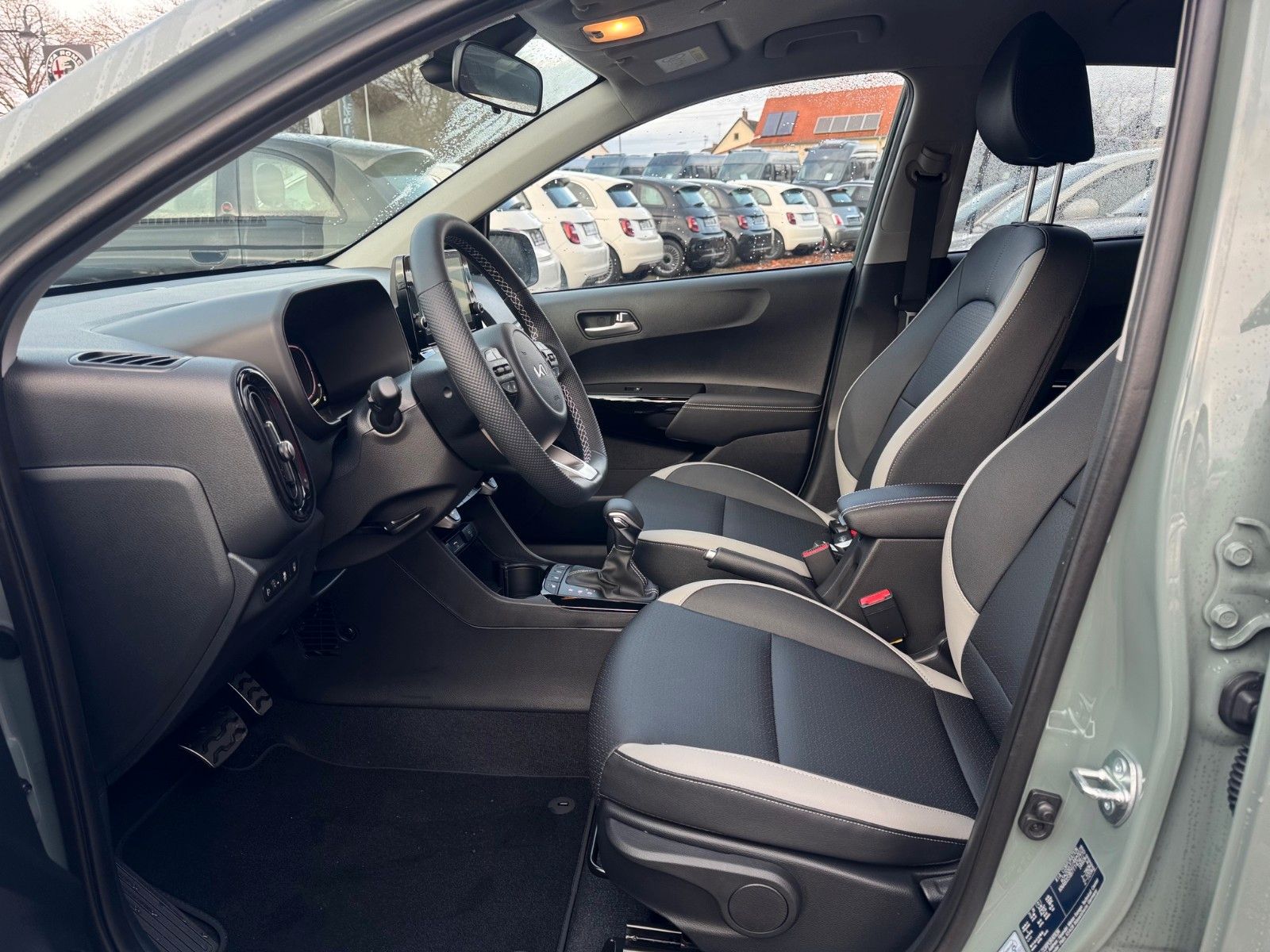 Fahrzeugabbildung Kia PICANTO PE2 1.0 AMT GT-LINE NAVI LED KAMERA STZH