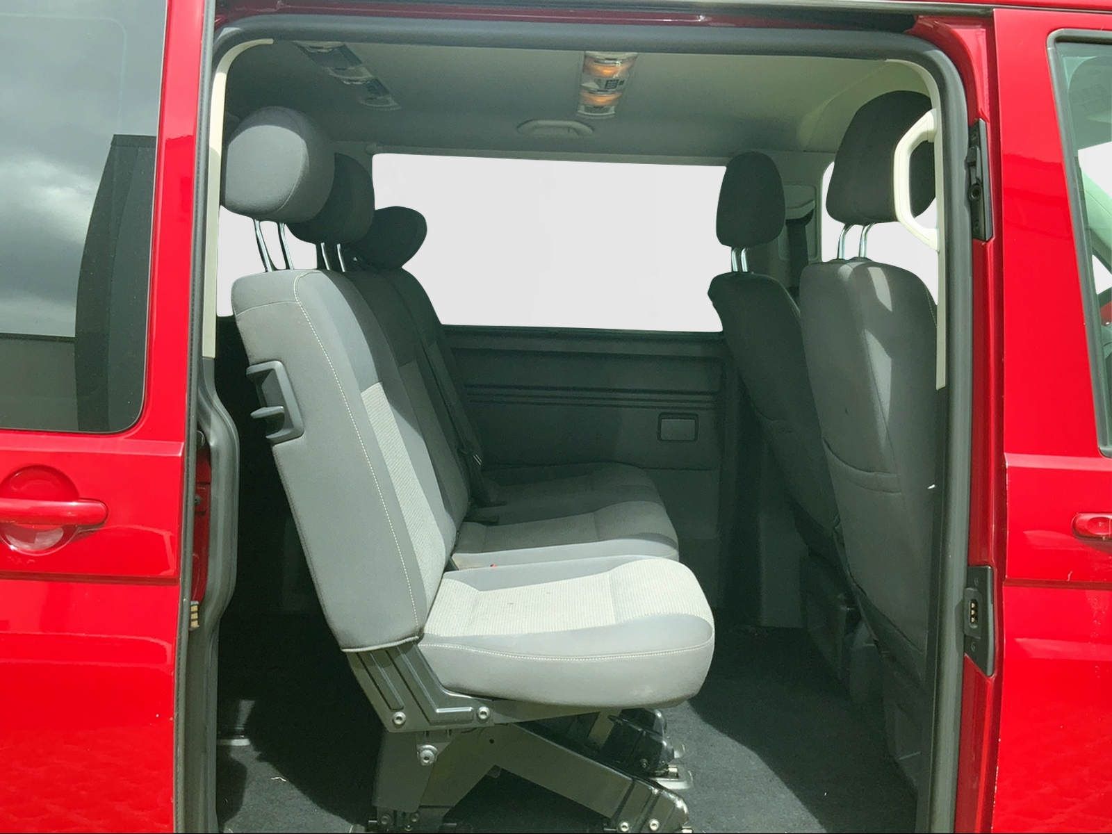T5 2.0 TDI Caravelle ,AHK, STHZ,PDC.