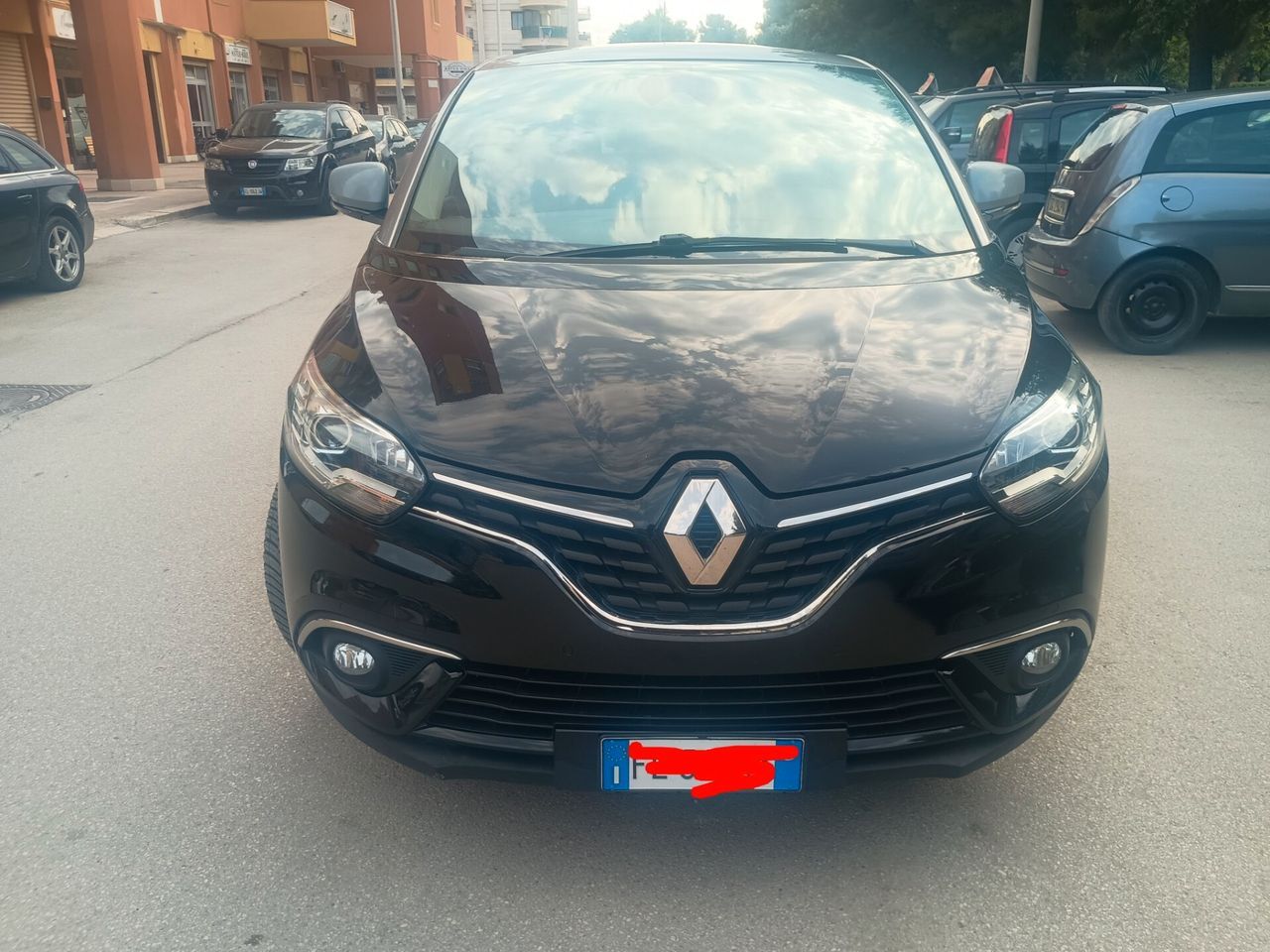 RENAULT ANDERE
