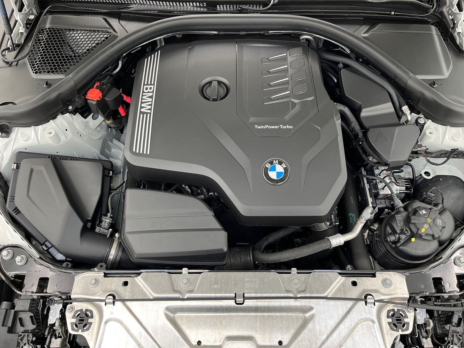 BMW 218 - Bild 16