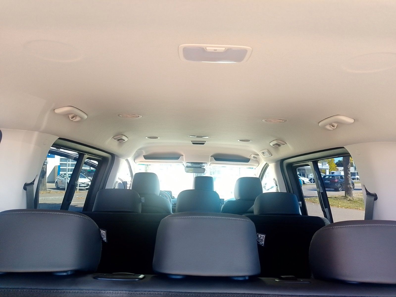 Hyundai Staria – Bild 12