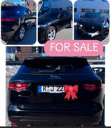 Jaguar F-Pace 25t AWD Pure Automatik Pure - Jaguar F-Pace von privat