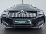 Skoda Superb Combi 1.4 TSI e-Hybrid Style AHK STHZ el. - Skoda Superb: Standheizung