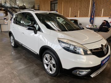 MYAUTOCENTER – Gebraucht- und Jahreswagen mit Werkstattservice in Pfaffenhofen Renault Scenic III BOSE Edition *Klima*Navi*Bluetooth*