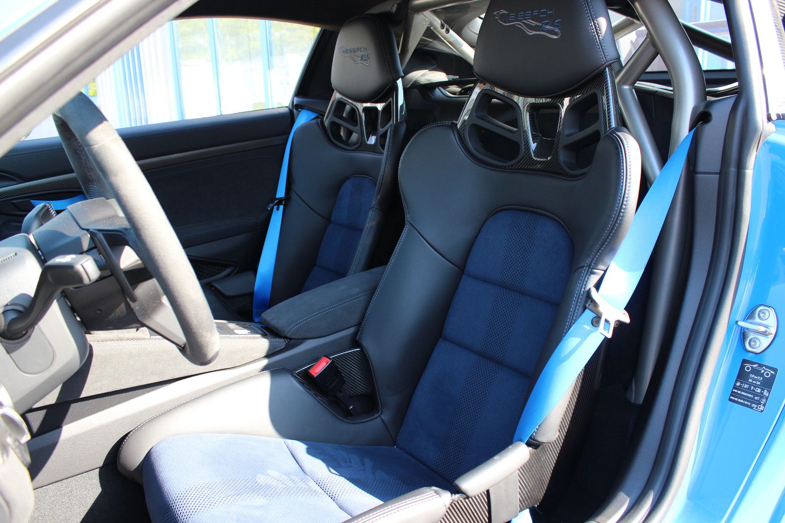 Fahrzeugabbildung Porsche Cayman 718 GT4 RS *WEISSACH* *LIFT* *CARBON*