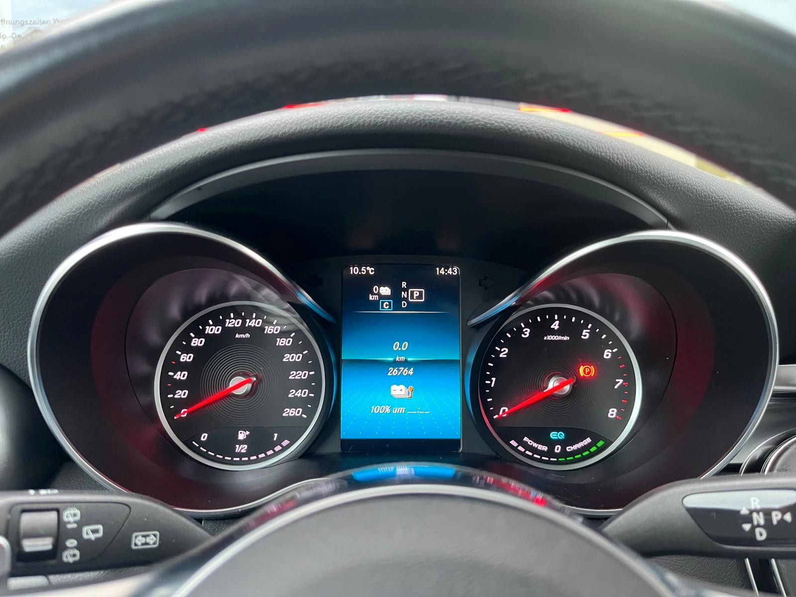 Fahrzeugabbildung Mercedes-Benz GLC 300e 4Matic AMG-Line*Pano*Night*Business*1.H