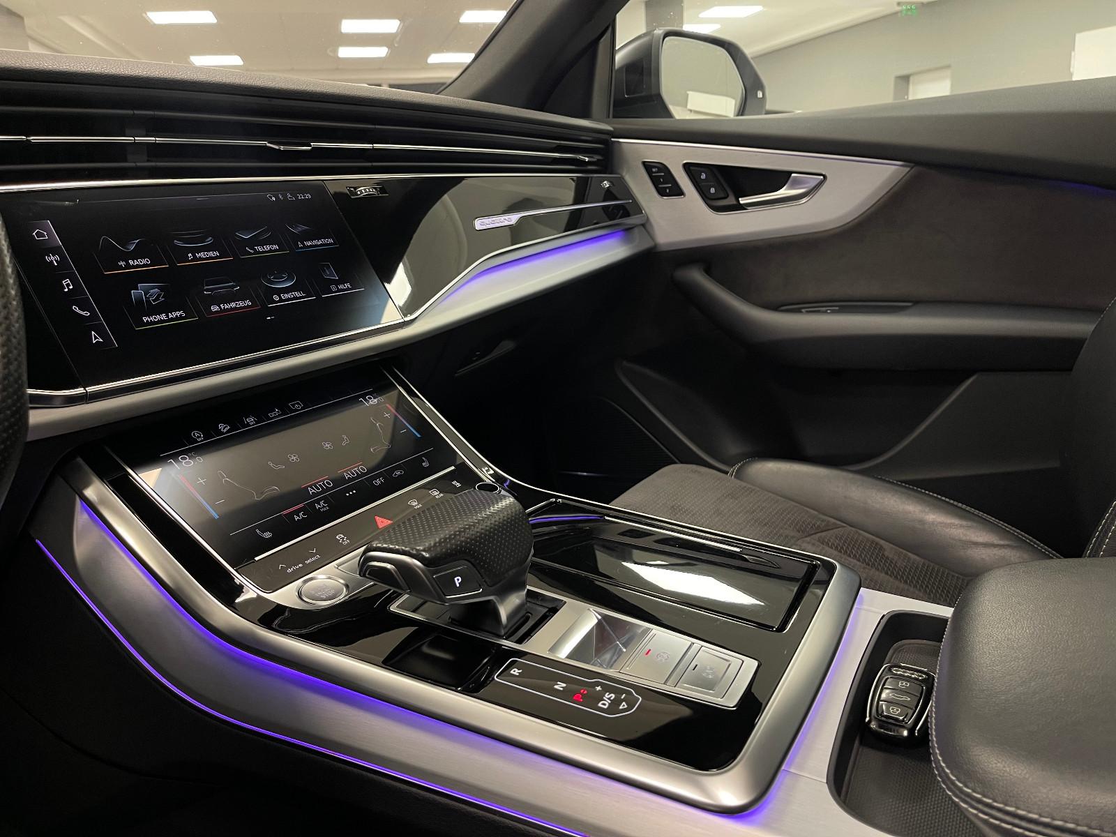 Audi Q8 50 TDI quattro | Voll | 3x S-Line | 23' RS |