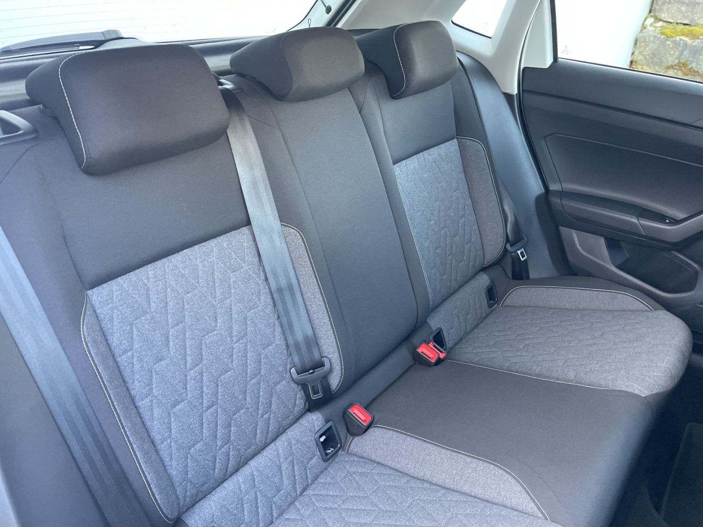 Polo 1.0 TSI DSG Move Kamera/AHK/Navi/ACC/App-Co