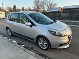 Renault Scenic 1.6 dCi | TÜV 04/2027 | Kamera | Navi - Renault Scenic in München