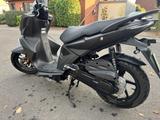 Kymco Super 8 R 50 i - KYMCO SUPER 8 50