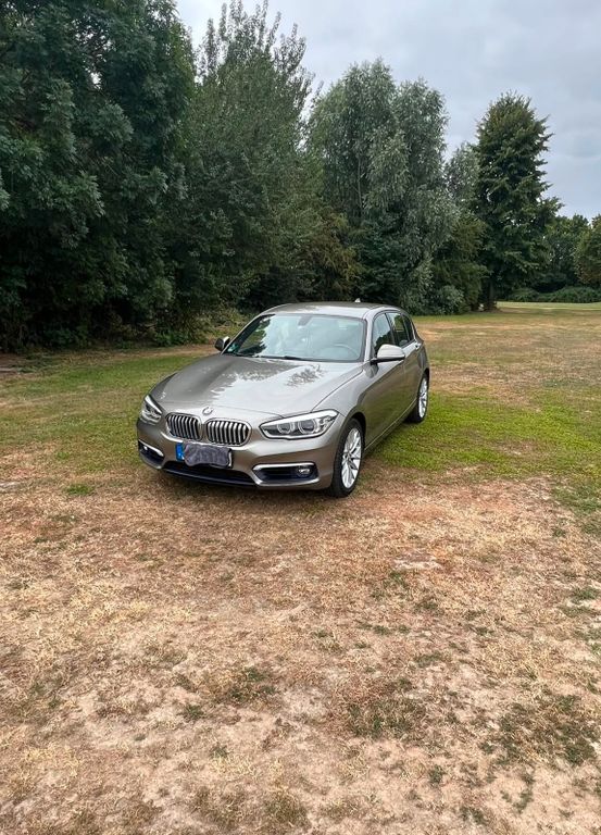 Image of BMW 120