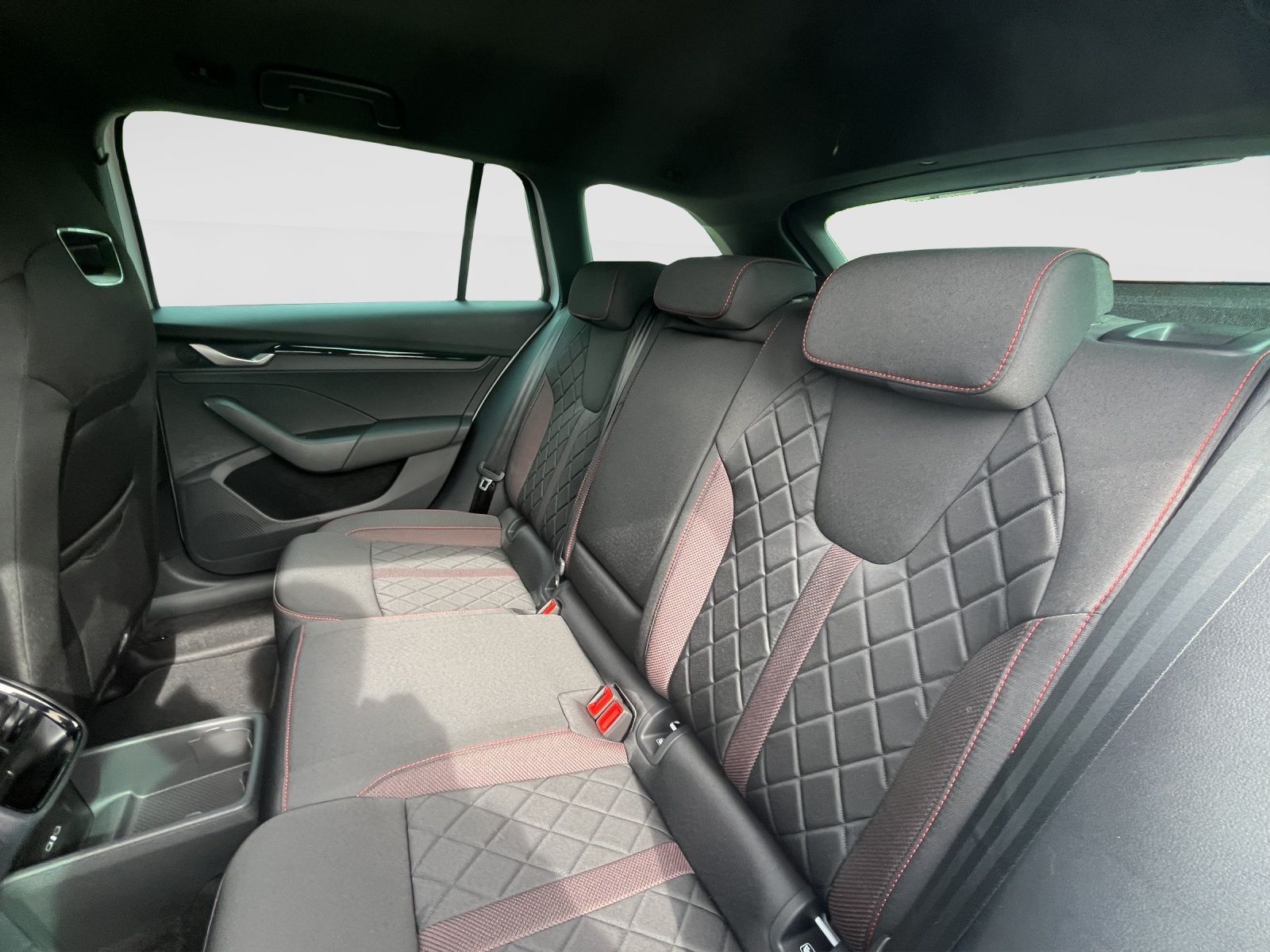 Skoda Octavia - Bild 16