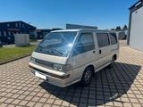 Mitsubishi L300 - Mitsubishi L300 mit Benzin-Antrieb