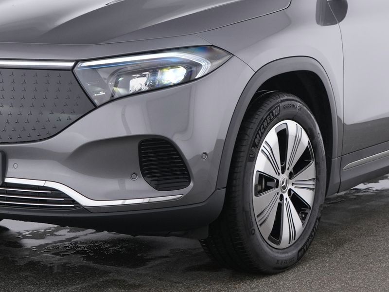 Fahrzeugabbildung Mercedes-Benz EQA 250+ Progressive AHK Distr.+ Memory LED 360°