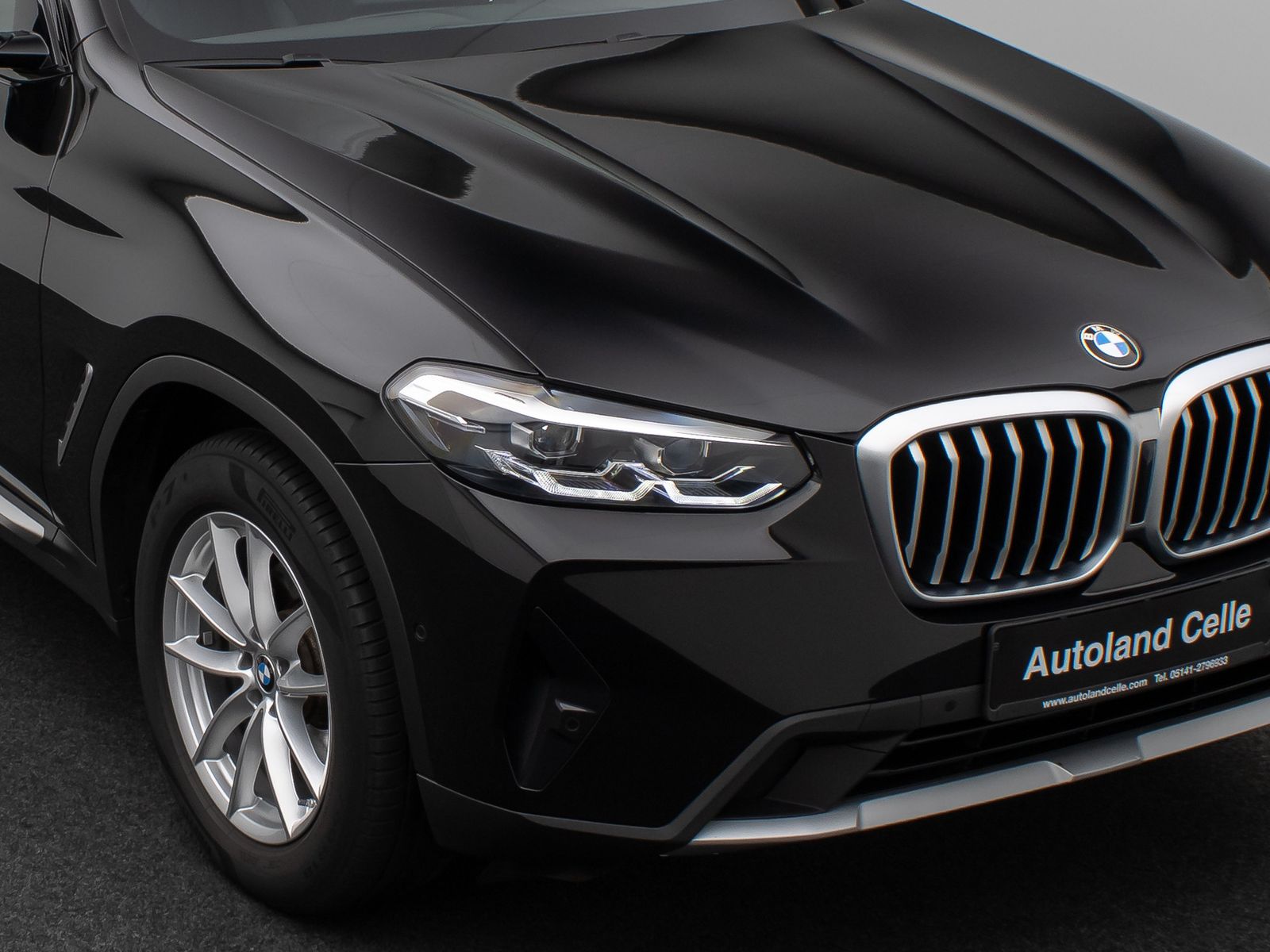Fahrzeugabbildung BMW X3 xD20d Kamera DAB Leder AHK LED Sport 18Zoll