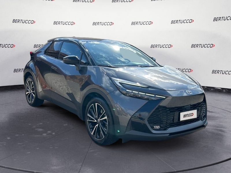 Toyota C-HR (2023-->) 2.0 PHEV Lounge