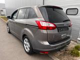 Ford Grand C-Max 1,6 TDCi / 7 PL / AIRCO / NAVI / PDC - Ford Grand C-Max 7-Sitzer