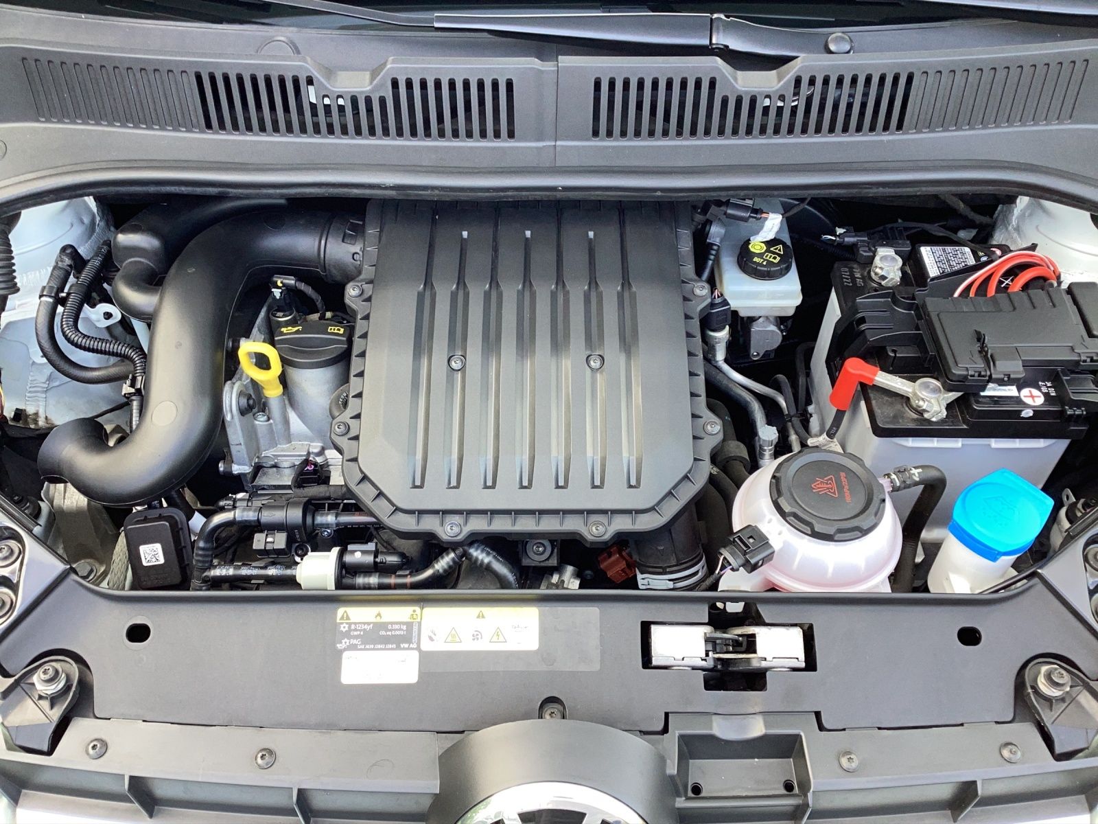 Fahrzeugabbildung Volkswagen up! 1.0 Climatronic DAB GRA RFK SH